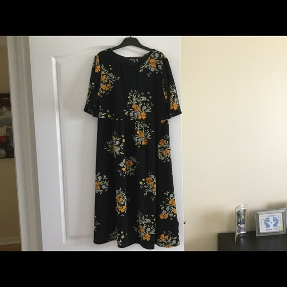 Zara Dresses & Skirts - ZARA Dress